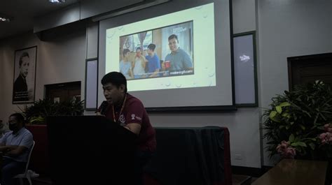 dee uplb|About .